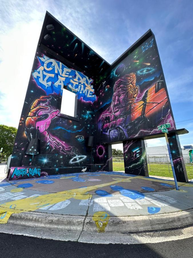 A Pousada Oqp Vacations Design District Miami Exterior foto